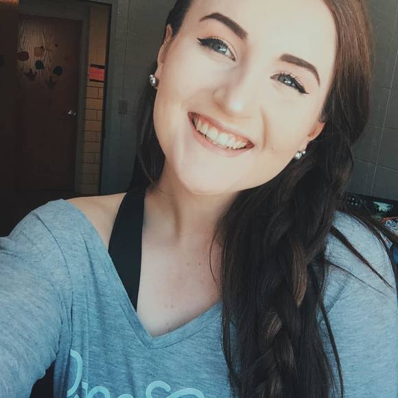 Meet your Posher, Annabeth - Picture 1 of 1